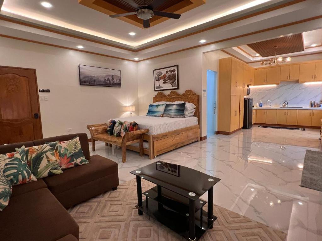 Spacious Seaview Studio In Lila, Bohol Hotel Kültér fotó